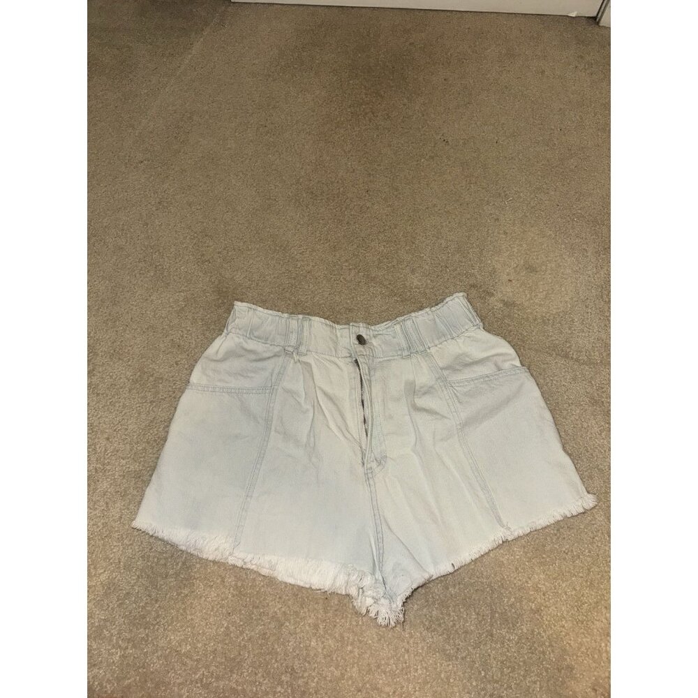 Peach Love California Women’s Denim Shorts Light Wash High Elastic Waist Size L